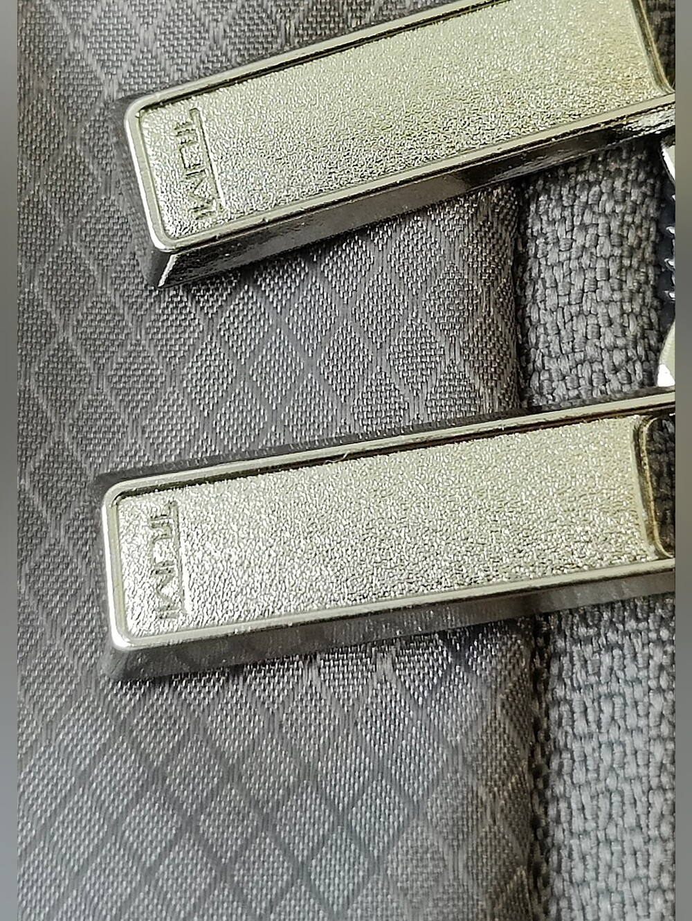 ✨NWT Tumi V4 Continental Expandable 4 Wheeled Spinner Carry-On (Sand) 22" - Picture 16 of 16
